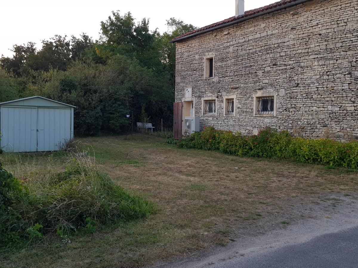 La Cabirotte Bed and Breakfast Nanclars Exteriör bild